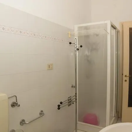 דירה Casa Profumo Di Anna ראפאלו